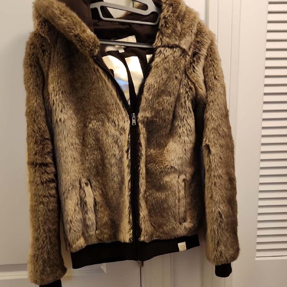NWOT PINK Victoria's Secret Tan Fur Teddy Jacket With Hoody